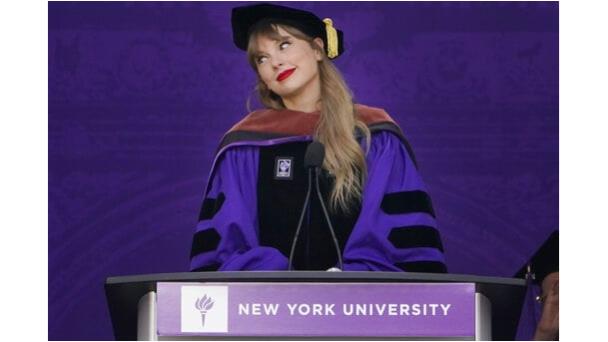 Taylor Swift recibe doctorado honorario de Universidad de Nueva York