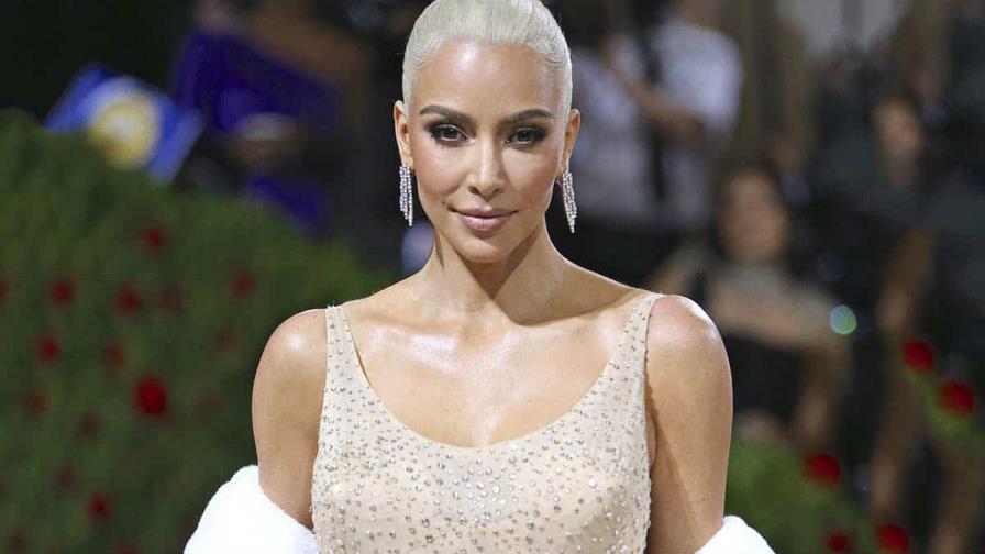 Diseñador del vestido de Marilyn Monroe critica a Kim Kardashian: Nadie más debería ser visto en ese vestido Diseñador del vestido de Marilyn Monroe critica a Kim Kardashian: Nadie más debería ser visto en ese vestido