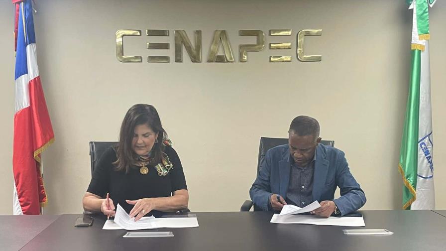 CENAPEC y el Consulado General de RD en Madrid firman convenio de colaboración CENAPEC y el Consulado General de RD en Madrid firman convenio de colaboración
