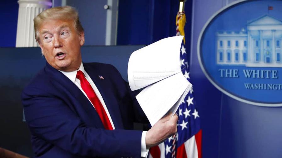 Trump urge a uno de sus candidatos a declarar victoria sin esperar al conteo