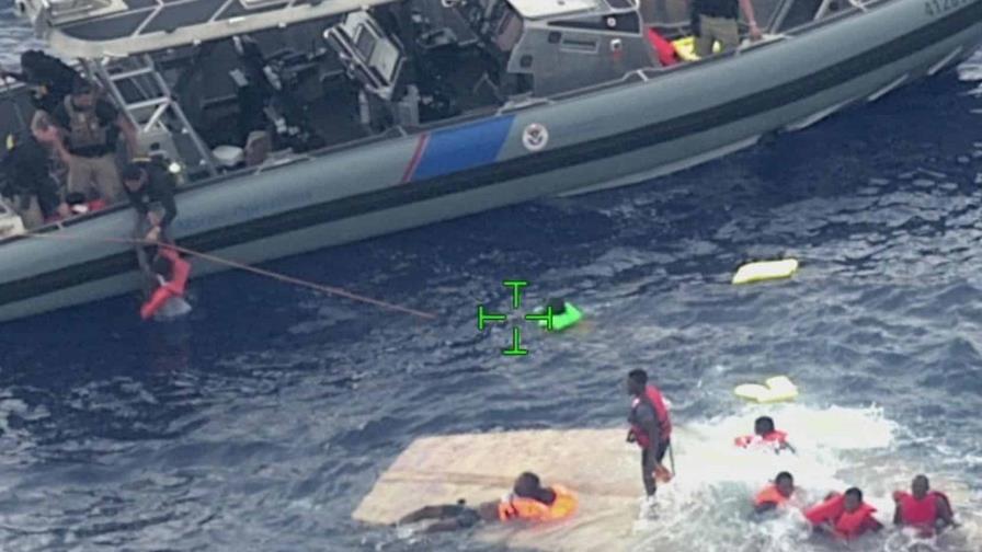 Dos adolescentes de 15 y 16 años entre las 11 víctimas del naufragio en Puerto Rico