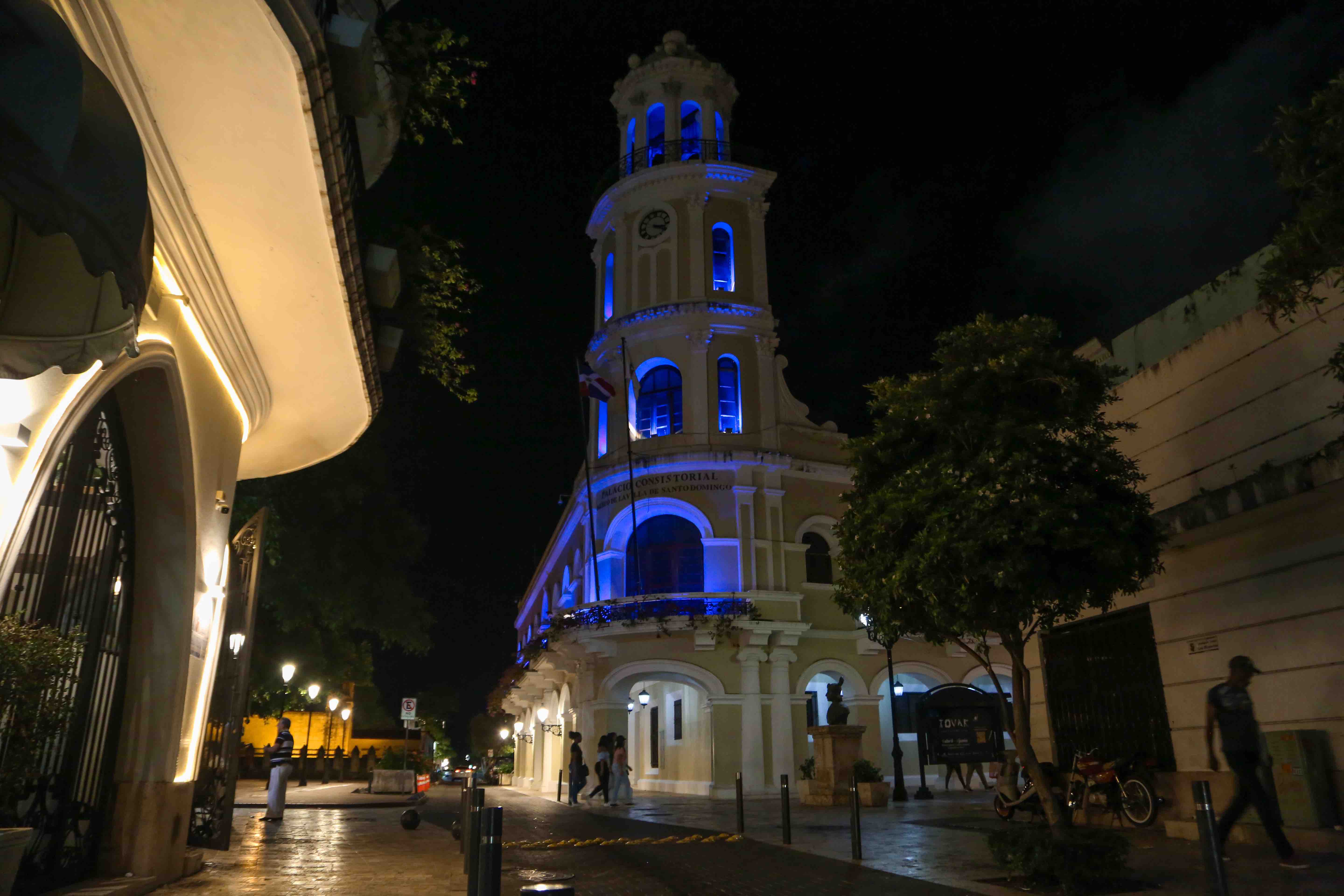 Palacio Consistorial iluminado Dia de Europa.