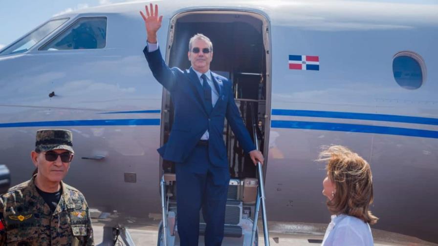 Abinader viajará la noche de este viernes a Suiza Abinader viajará la noche de este viernes a Suiza