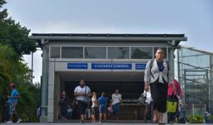Evacuan pasajeros del Metro de Santo Domingo por humareda en un vag&oacute;n