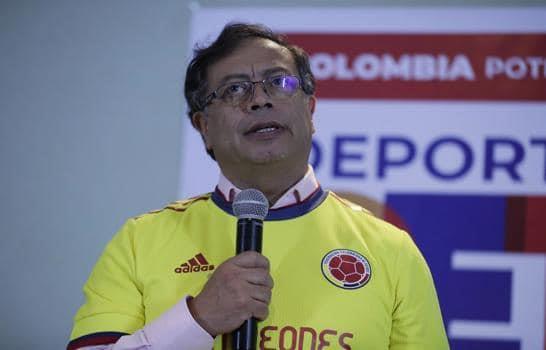 Encuesta da a Gustavo Petro como favorito para elecciones presidenciales de Colombia