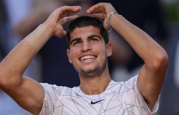 Alcaraz roba protagonismo a Nadal y Djokovic en Roland Garros