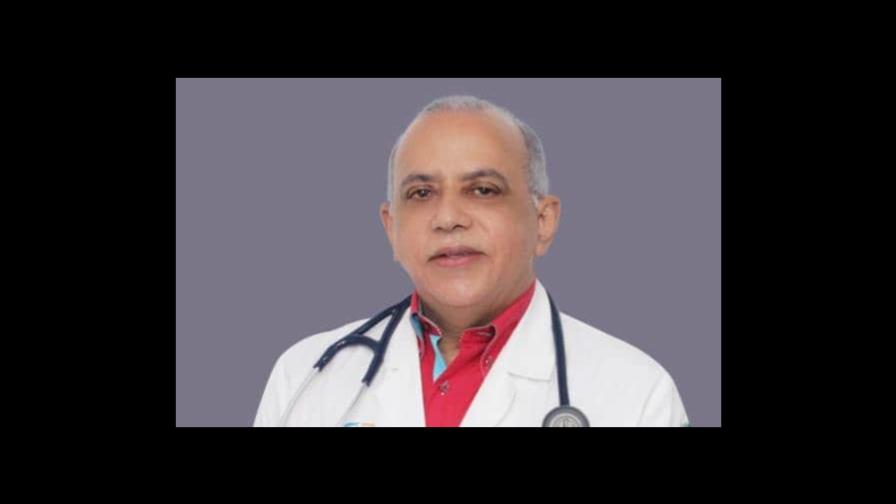 Regidores de Santiago declaran hijo distinguido al médico Plutarco Arias