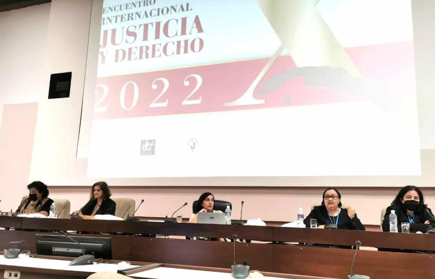 Magistrada Martha Díaz Villafaña destaca en Cuba aportes del Poder Judicial en materia de género
