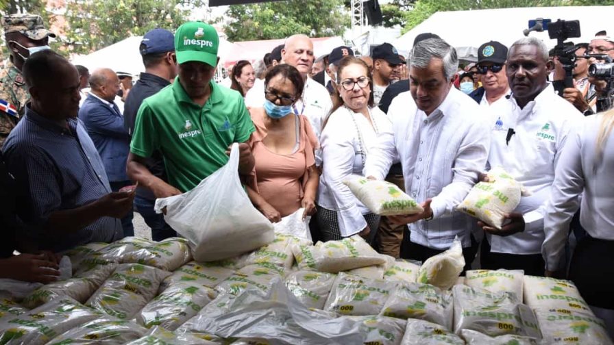 Inespre inicia feria agropecuaria en Santiago por el Día de las Madres Inespre inicia feria agropecuaria en Santiago por el Día de las Madres