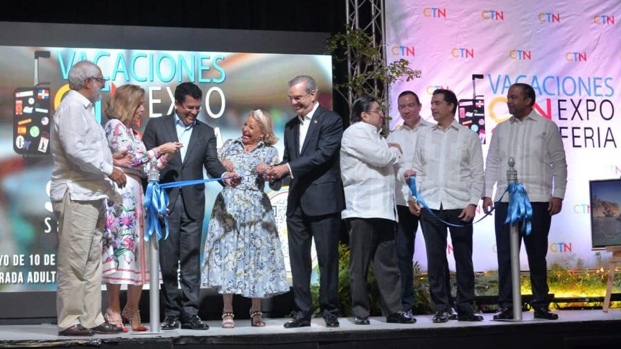 RD proyecta récord de más de siete millones de turistas para el 2022 RD proyecta récord de más de siete millones de turistas para el 2022