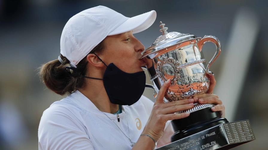 Swiatek inicia Abierto Francés con racha de 28 triunfos