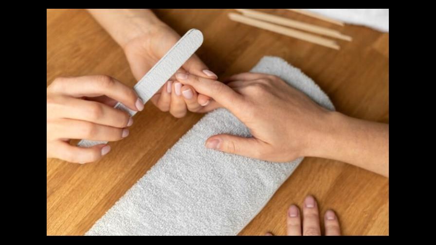 Cómo limarte y darle forma a tus uñas Cómo limarte y darle forma a tus uñas