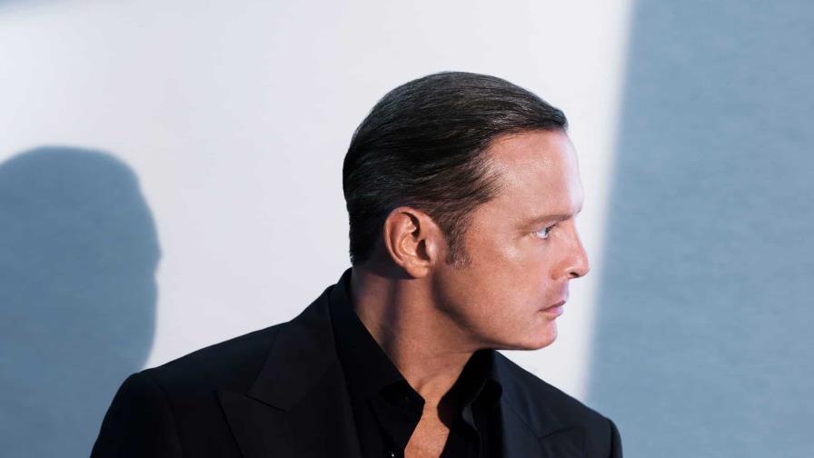 Luis Miguel reapareció publicamente y sorprendió a muchos por su rejuvenecido aspecto Luis Miguel reapareció publicamente y sorprendió a muchos por su rejuvenecido aspecto