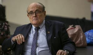 Panel de cámara baja interroga a Giuliani