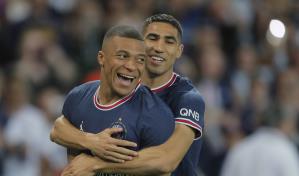 El día de Mbappé: renovó contrato; logró tripleta y finalizó líder de gol