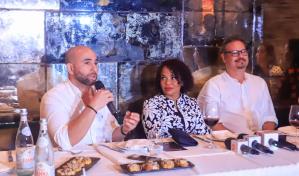 Cheddy García protagonizará la película “Teacher Mechy”