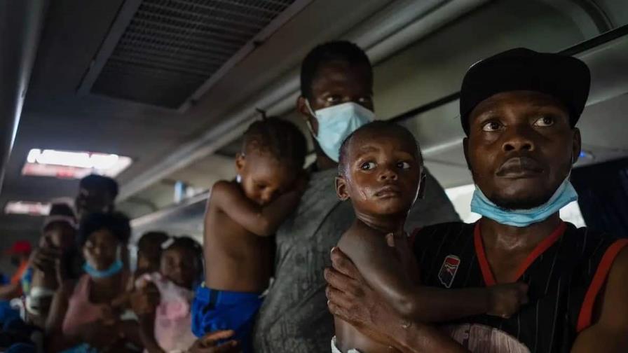 A las puertas de Estados Unidos, los niños marcan el destino de los migrantes