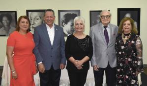 Margarita Mendoza presenta libro La vida, un reto