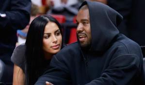 Chaney Jones se tatúa el nombre de Kanye West