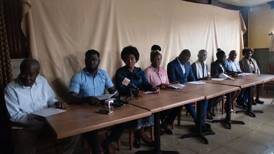 Denuncian que descendientes de inmigrantes enfrentan barreras Denuncian que descendientes de inmigrantes enfrentan barreras