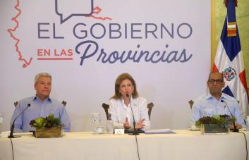Los ministros salen de zona de confort y escuchan la gente