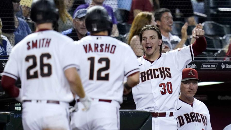 VÍDEO | Smith y Walker empañan el regreso de Greinke a Arizona