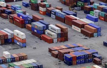 Alto costo de fletes preocupa a sector de transporte de carga aérea y marítima en RD