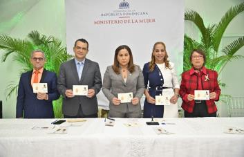 Lanzan emisión postal dedicada a Abigail Mejía, pionera del sufragismo femenino