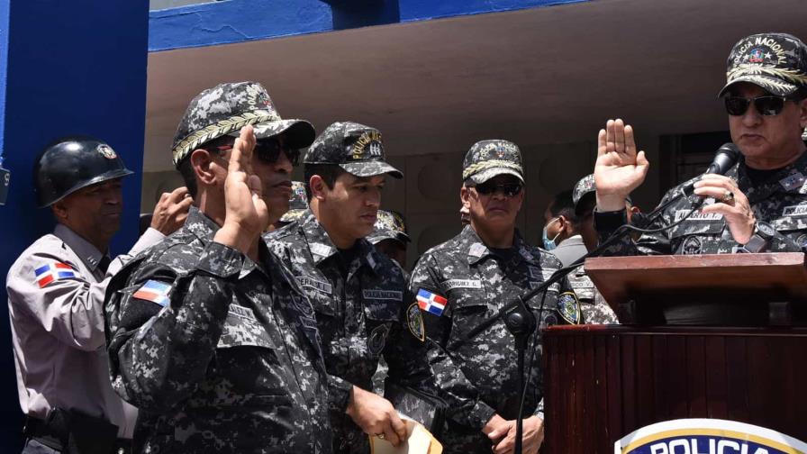 Destituyen director de la Policía en Santiago en medio de ola de crímenes