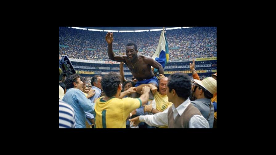 México confía en que FIFA le confirmará tres sedes para 2026