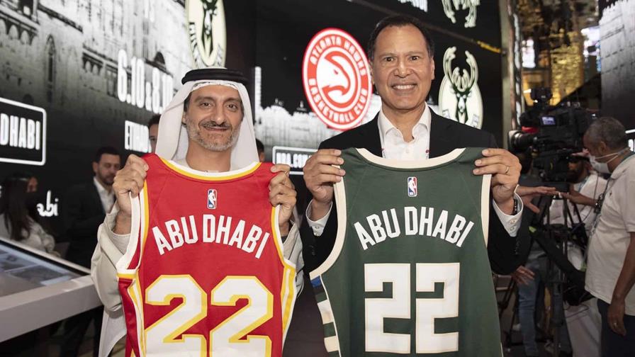 Bucks y Hawks jugarán dos duelos de pretemporada en Abu Dabi
