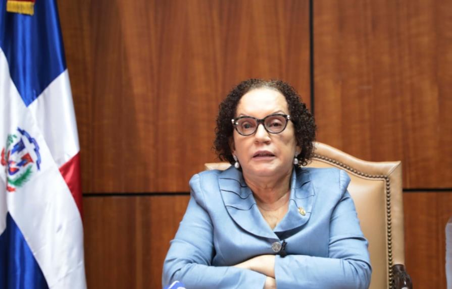 Miriam Germán reprocha declaraciones de Roberto Santana sobre La Nueva Victoria