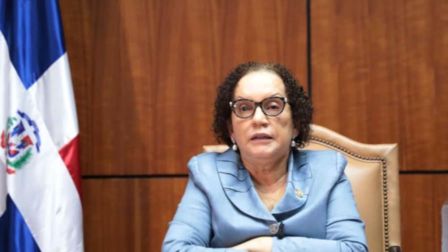 Miriam Germán reprocha declaraciones de Roberto Santana sobre La Nueva Victoria