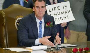 Oklahoma promulga prohibición a aborto más dura de EEUU