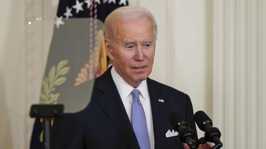 Biden viaja a Uvalde el domingo para visitar a las familias de las víctimas