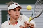 Krejcikova se retira de Roland Garros; da positivo por COVID