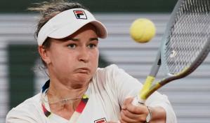 Krejcikova se retira de Roland Garros; da positivo por COVID