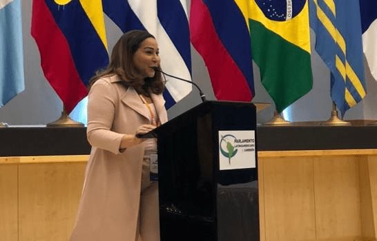 Ministra de la Mujer RD participa en Asamblea de Delegadas en Panamá
