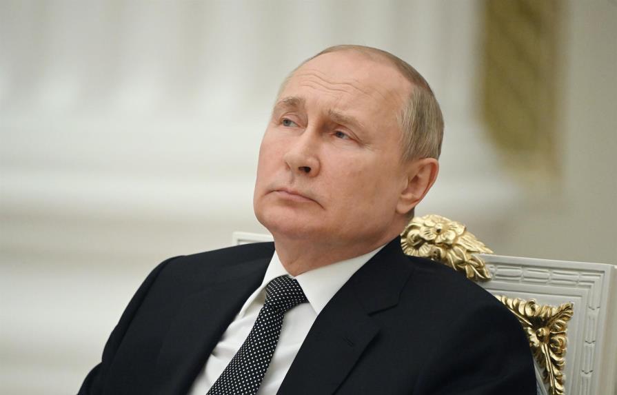 Putin dice que Rusia ayudará a superar la crisis alimentaria si Occidente levanta las sanciones