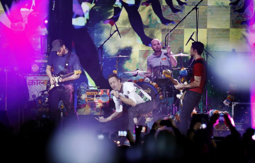 La asociación de Coldplay con la petrolera Neste es criticada