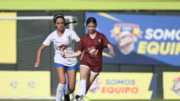 Carol Morgan y Conexus pasan a la final nacional de la copa de fútbol intercolegial