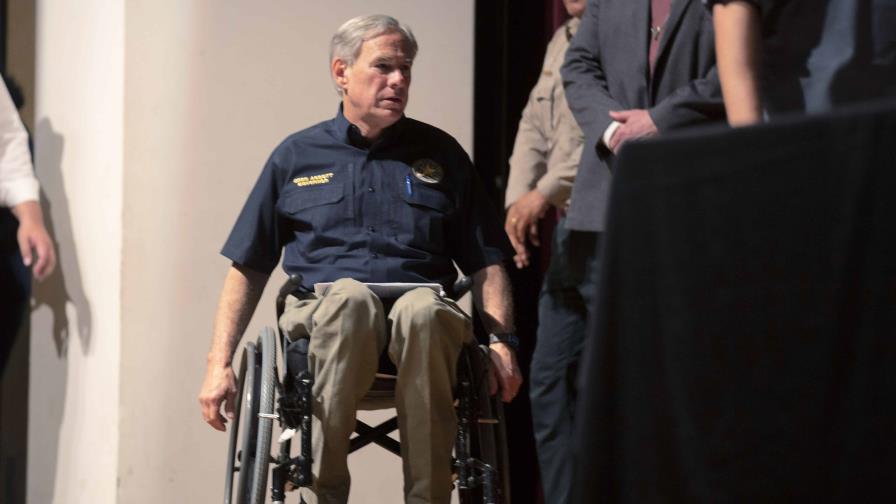 Gobernador de Texas defiende las armas de fuego y ve equivocado su control Gobernador de Texas defiende las armas de fuego y ve equivocado su control