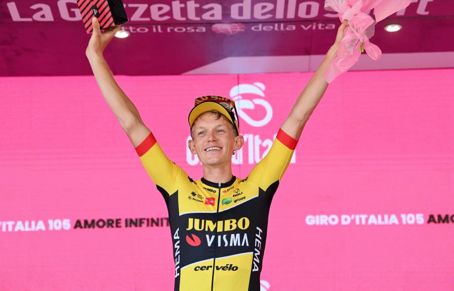 VÍDEO | Bouwman gana 19na etapa; Carapaz aun con maillot rosa en el Giro