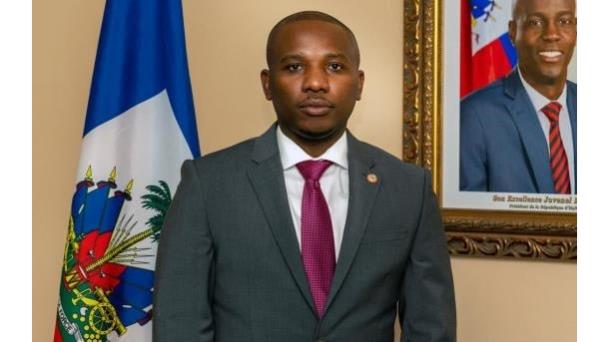 Claude Joseph responde a Diario Libre: Critico abusos, no a los dominicanos