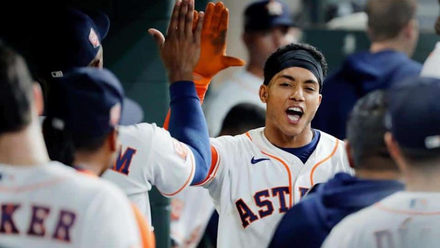 Están brillando los Astros y Jeremy Peña