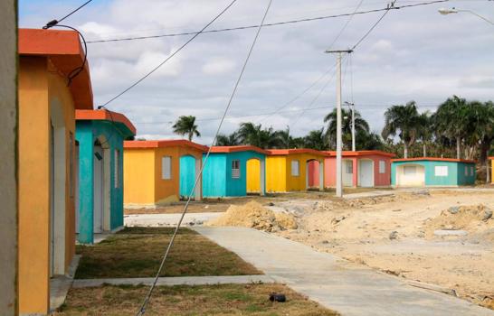 Entre 2010 y 2024, clase media dominó la estructura socioeconómica de los hogares dominicanos Entre 2010 y 2024, clase media dominó la estructura socioeconómica de los hogares dominicanos