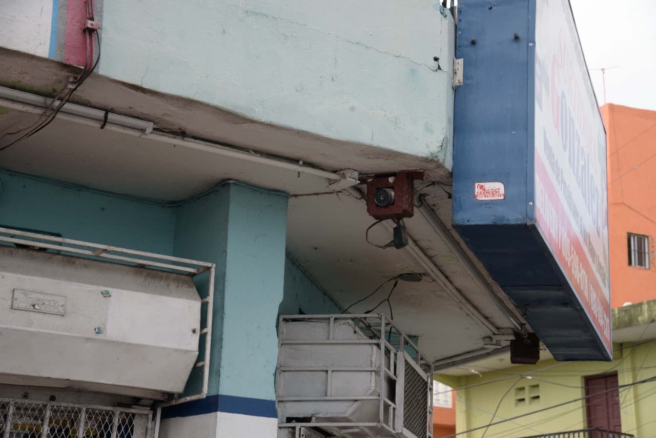 Cámara de seguridad de la suplidora.