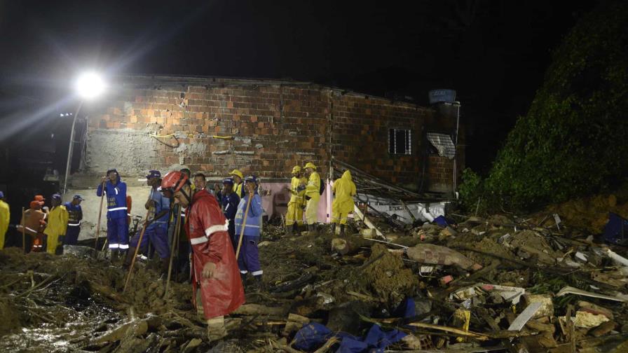 Las lluvias en nordeste de Brasil dejan ya 44 muertos y 56 desaparecidos