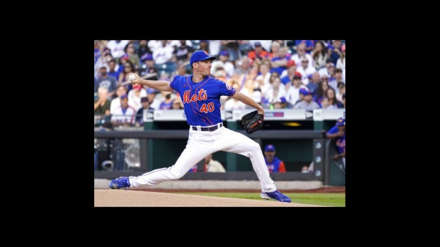 Los Mets ganan 5-4 a Filis; Escobar remolca la del triunfo