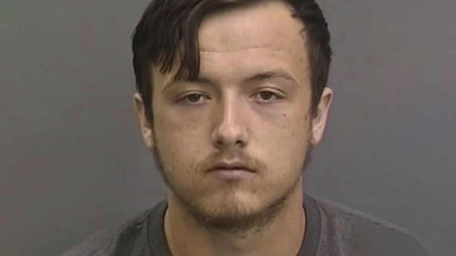 Arrestan a hombre en Florida que amenazó con balear escuela